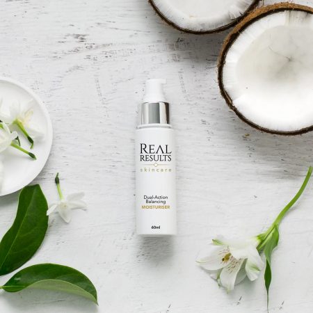 Moisturiser - 60ml - Dual-Action Balancing Moisturiser - mockup