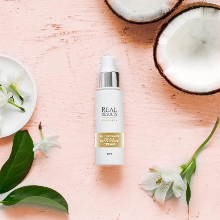 LUXURY - Moisturiser - 60ml - Multivitamin Neck and Decolatage Moisturiser - mockup